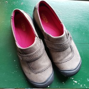 Keen Kaci Slip-on size 10